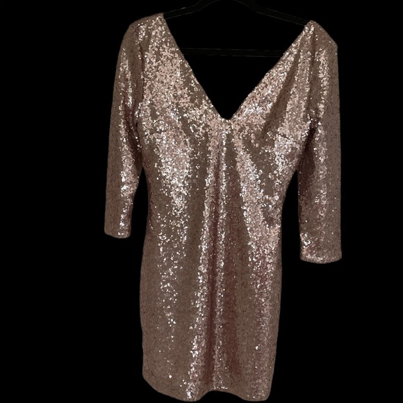 Call sequin dress size medium - Picture 2 of 7
